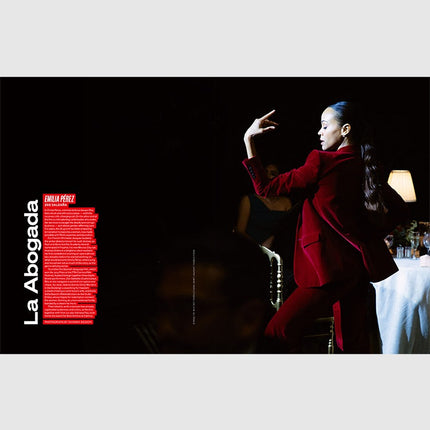 Queue Issue Seventeen - Andrew Scott